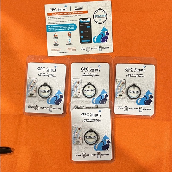⚡️⚡️⚡️Smart Pet Recovery System - Blue and White bundle 4 NWT - Picture 1 of 8